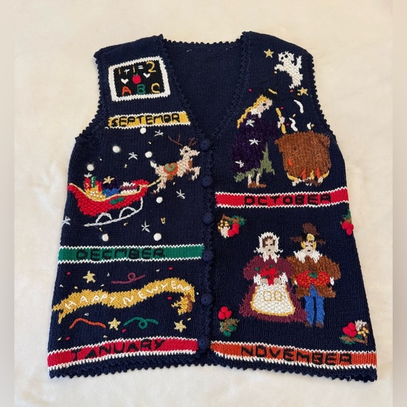 VINTAGE! Colorful Knit Vest with Seasonal Designs - Picture 2 of 14